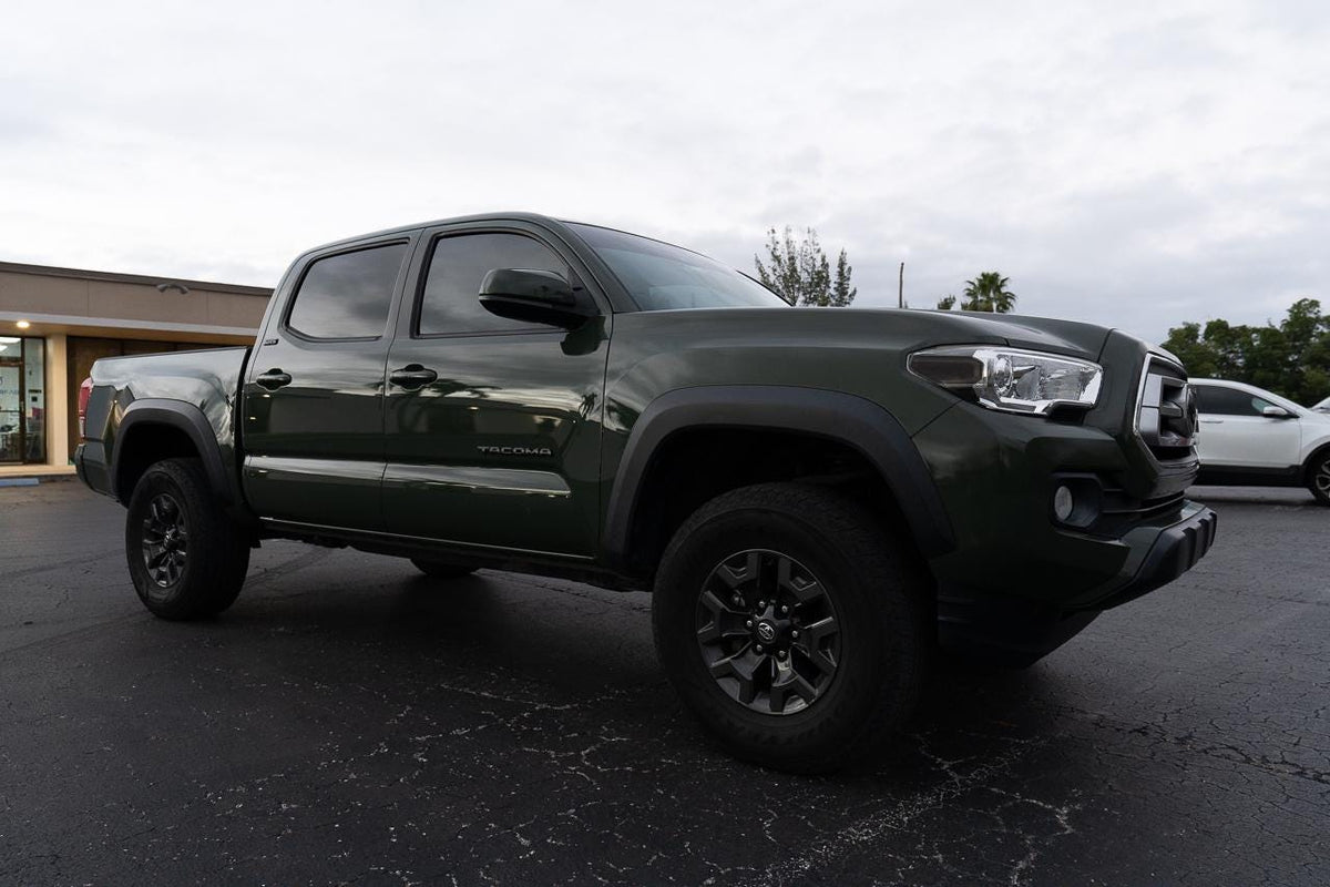 2016-2023 Toyota Tacoma Smoked Sidemarker Overlay - Halogen Headlights