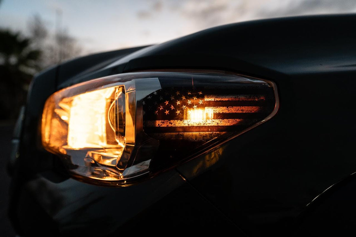 2016-2023 Toyota Tacoma American Flag Sidemarker Overlay - Halogen Headlights