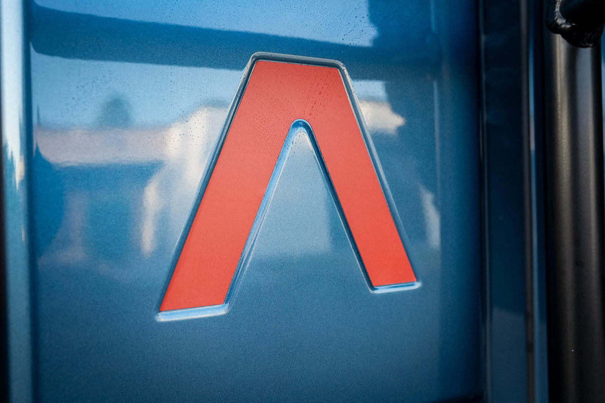 For INEOS Grenadier EMERGENCY Reflective Tailgate Lambda Logo Emblem Sticker Decal 2024 2025 2026